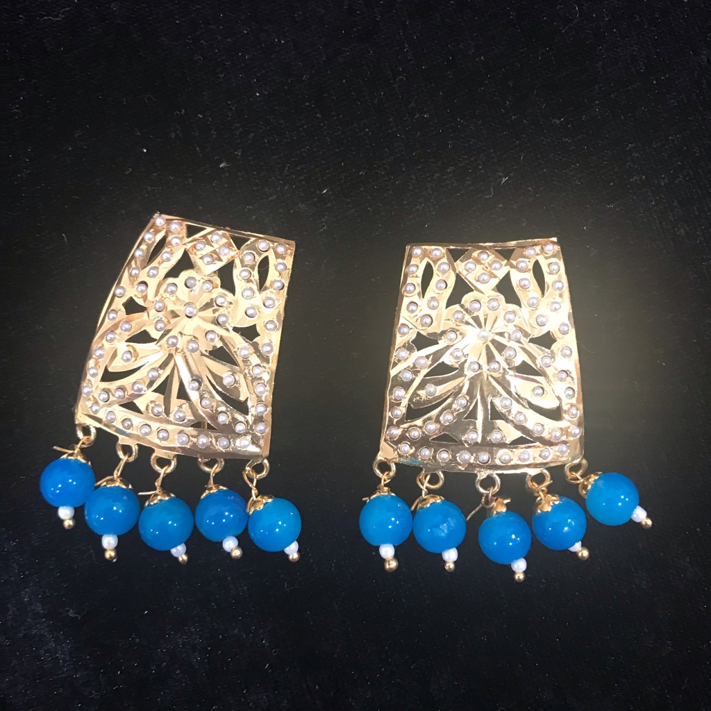Jewelry  Earrings